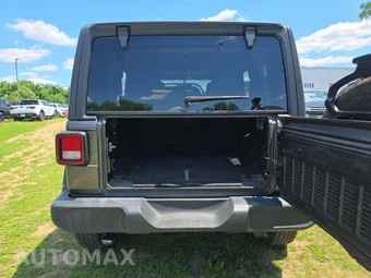 2019 Jeep Wrangler Unlimited Sport S - miniatura 11