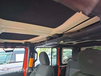 2019 Jeep Wrangler Unlimited Sport S - miniatura 8
