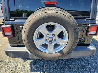 2019 Jeep Wrangler Unlimited Sport S - miniatura 7