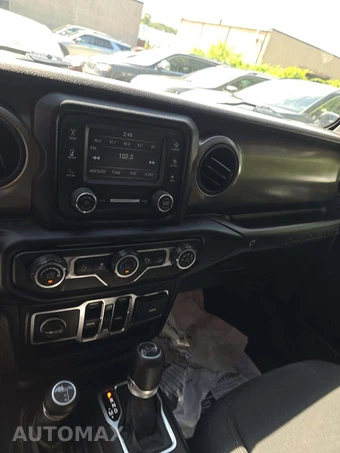 2019 Jeep Wrangler Unlimited Sport S - miniatura 10