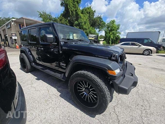 2019 Jeep Wrangler Unlimited Sport S - miniatura 4