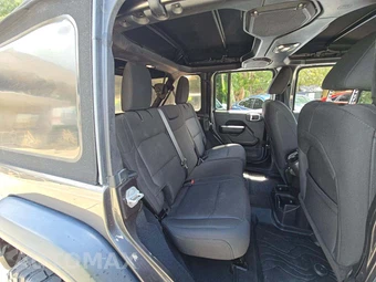 2019 Jeep Wrangler Unlimited Sport S - miniatura 16