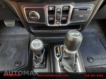 2019 Jeep Wrangler Unlimited Sport S - miniatura 19