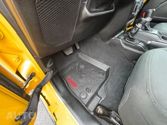 2019 Jeep Wrangler Unlimited Sport S - miniatura 70