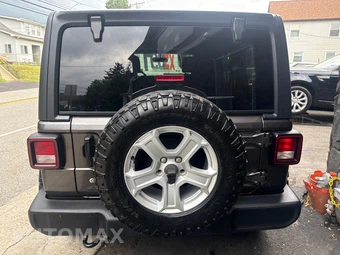 2019 Jeep Wrangler Unlimited Sport S - miniatura 5
