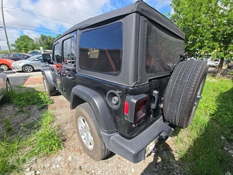 2019 Jeep Wrangler Unlimited Sport S - miniatura 2