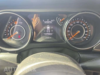 2019 Jeep Wrangler Unlimited Sport S - miniatura 9
