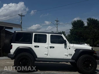 2019 Jeep Wrangler Unlimited Sport S - miniatura 8