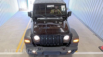 2019 Jeep Wrangler Unlimited Sport S - miniatura 2