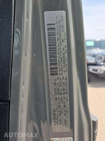 2019 Jeep Wrangler Unlimited Sport S - miniatura 2