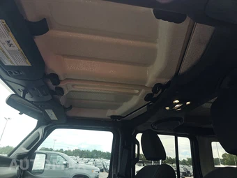 2019 Jeep Wrangler Unlimited Sport S - miniatura 17