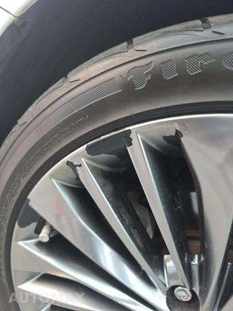 2019 Kia Cadenza Limited - miniatura 6