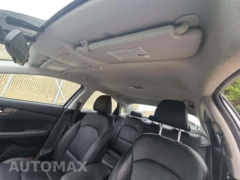 2019 Kia Forte EX – miniatura 8