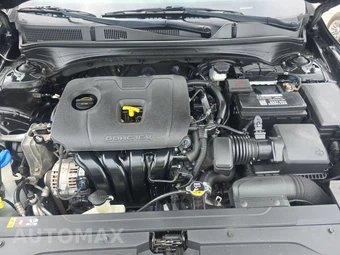 2019 Kia Forte FE – miniatura 15