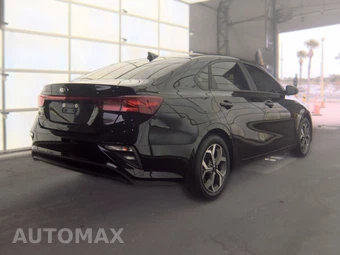 2019 Kia Forte FE – miniatura 4