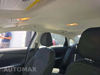 2019 Kia Forte FE – miniatura 11
