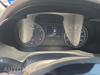 2019 Kia Forte FE – miniatura 9