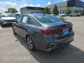 2019 Kia Forte LXS - miniatura 2