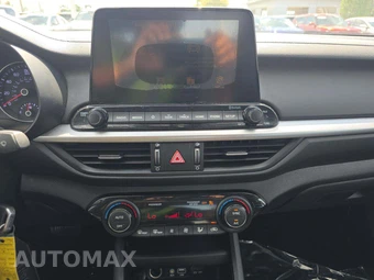 2019 Kia Forte LXS - miniatura 30
