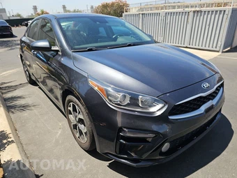 2019 Kia Forte LXS – miniatura 3