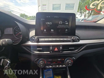 2019 Kia Forte LXS – miniatura 10