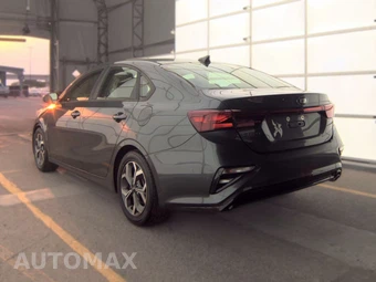 2019 Kia Forte LXS - miniatura 6