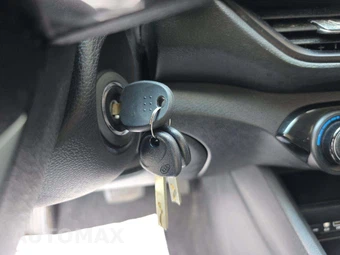 2019 Kia Forte LXS - miniatura 5