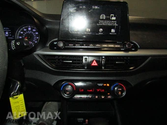 2019 Kia Forte LXS – miniatura 14