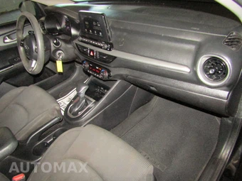 2019 Kia Forte LXS – miniatura 15