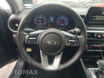2019 Kia Forte LXS – miniatura 10