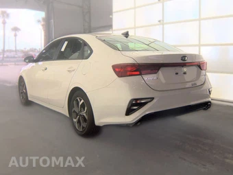 2019 Kia Forte LXS – miniatura 6