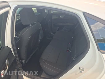 2019 Kia Forte LXS – miniatura 13