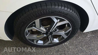 2019 Kia Forte LXS – miniatura 22