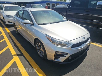 2019 Kia Forte LXS – miniatura 3