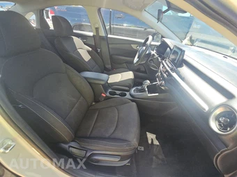 2019 Kia Forte LXS – miniatura 8