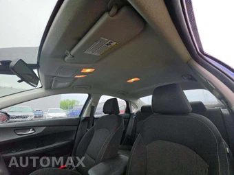 2019 Kia Forte LXS - miniatura 11