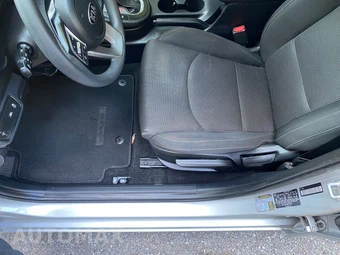 2019 Kia Forte LXS - miniatura 22