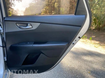 2019 Kia Forte LXS - miniatura 34