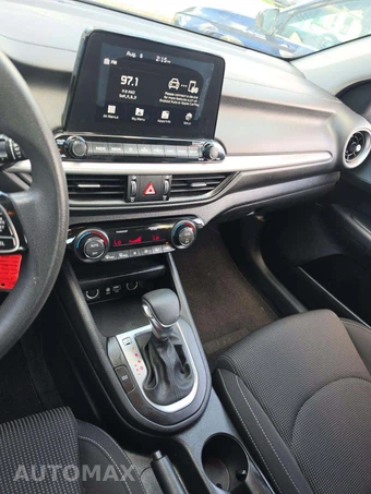 2019 Kia Forte LXS - miniatura 10