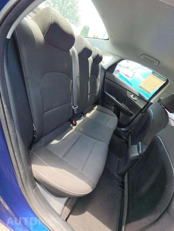 2019 Kia Forte LXS - miniatura 16