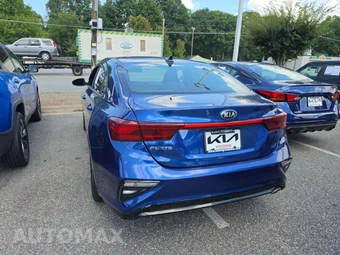 2019 Kia Forte LXS - miniatura 2