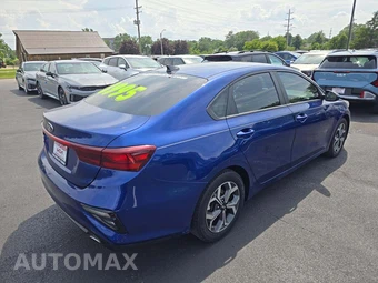 2019 Kia Forte LXS – miniatura 3