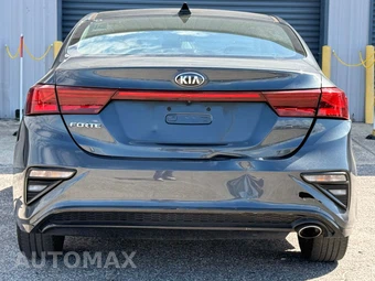 2019 Kia Forte LXS - miniatura 6