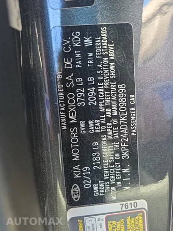 2019 Kia Forte LXS – miniatura 17