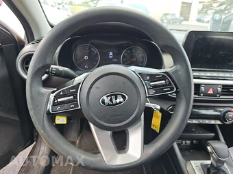 2019 Kia Forte LXS – miniatura 10