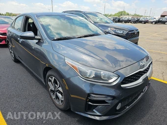 2019 Kia Forte LXS – miniatura 3