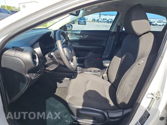 2019 Kia Forte LXS – miniatura 7