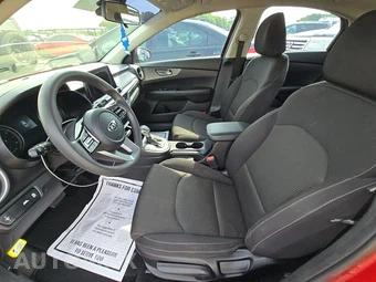2019 Kia Forte LXS - miniatura 7