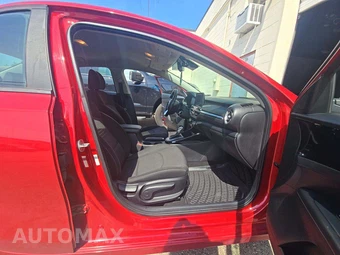 2019 Kia Forte S – miniatura 18