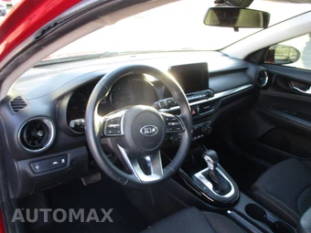 2019 Kia Forte S - miniatura 10